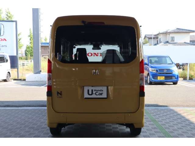 Honda N-VAN 12