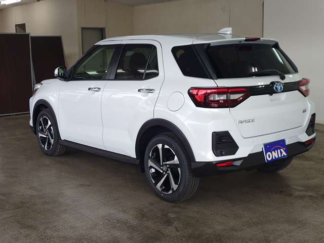 Toyota Raize 12