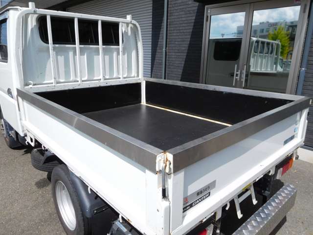 Mitsubishi Fuso Canter 10