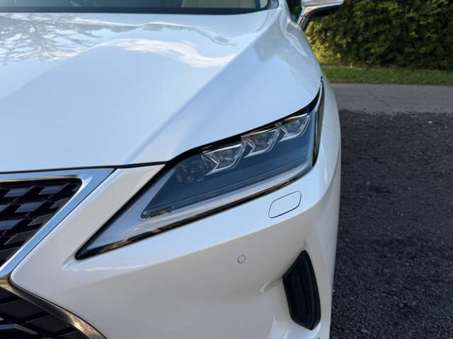 Lexus RX 7