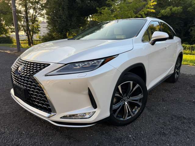 Lexus RX 9