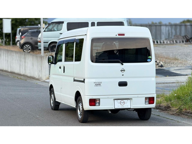 Nissan NV100 Clipper 11