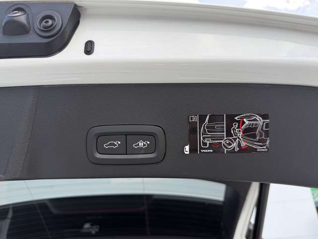 Volvo XC40 9