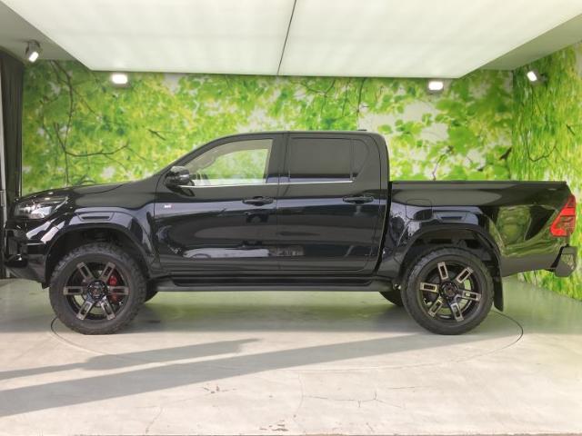 Toyota Hilux 5