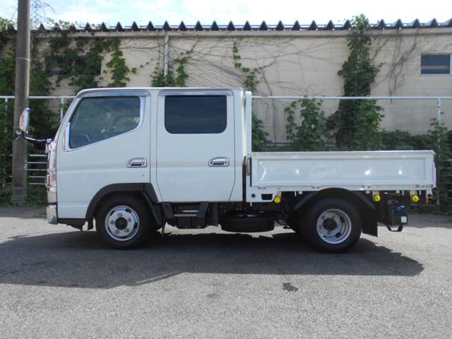 Mitsubishi Fuso Canter 4