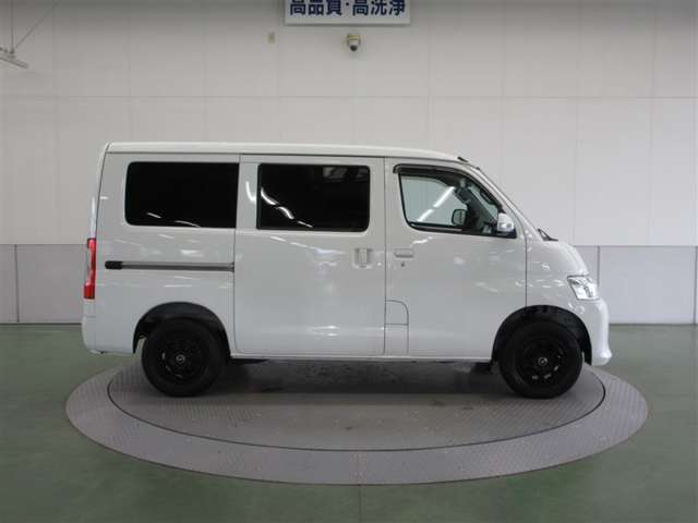 Daihatsu グランマックスカーゴ 5