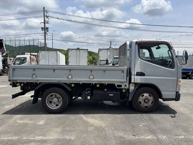 Mitsubishi Fuso Canter 12