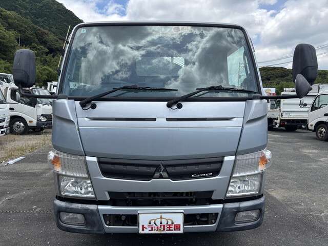 Mitsubishi Fuso Canter 3