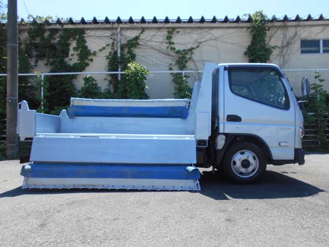 Mitsubishi Fuso Canter 7