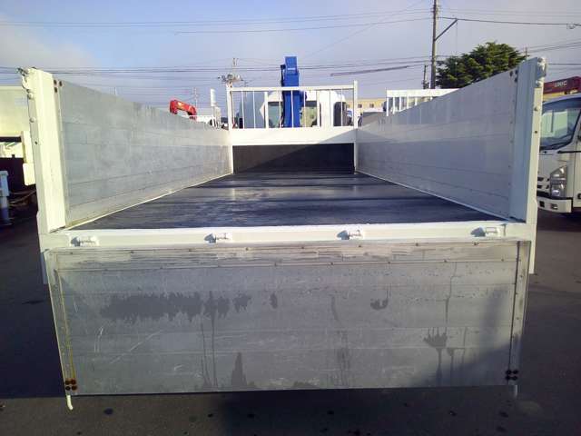 Isuzu Forward 8