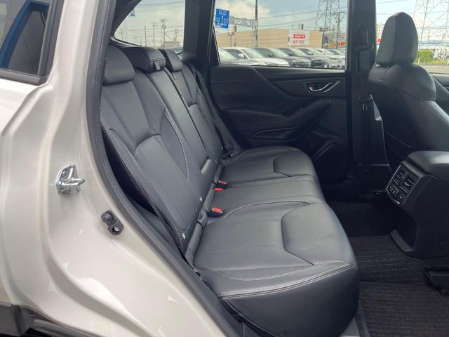 Subaru Forester 9