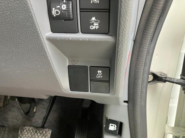 Honda N-VAN 12