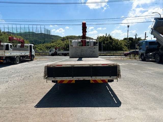 Isuzu Forward 11
