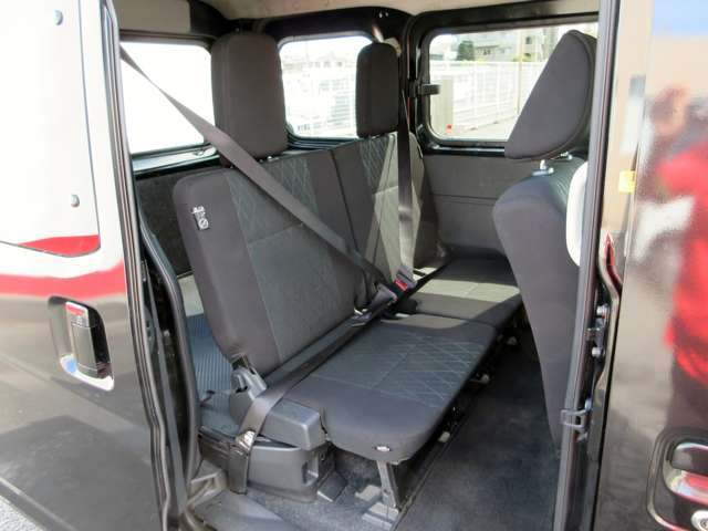 Daihatsu Atrai 9