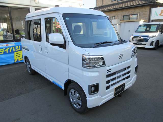 Daihatsu Hijet Deck Van 2