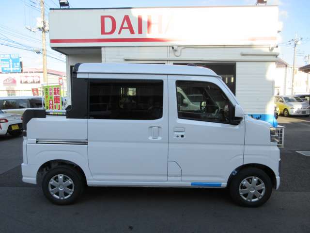 Daihatsu Hijet Deck Van 7