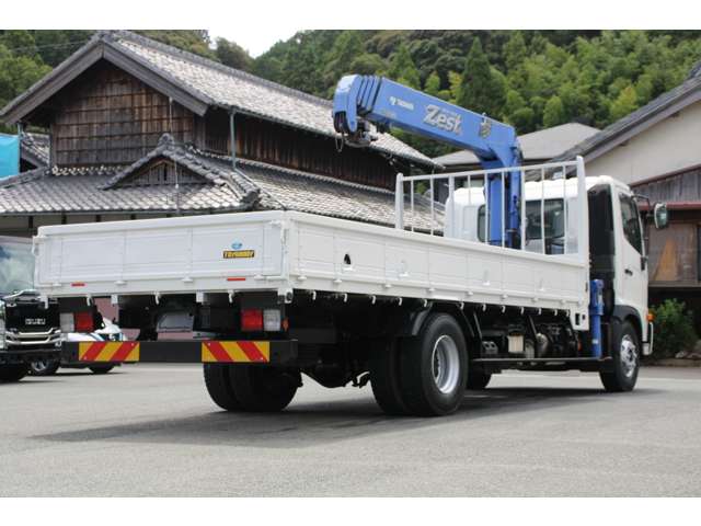 Hino Ranger 9