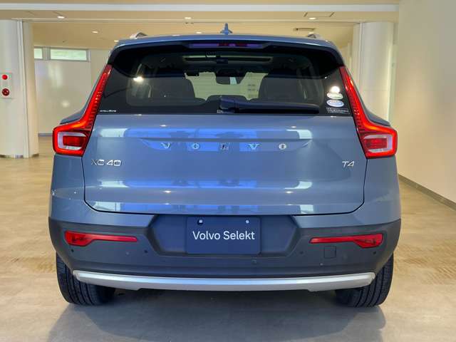 Volvo XC40 9