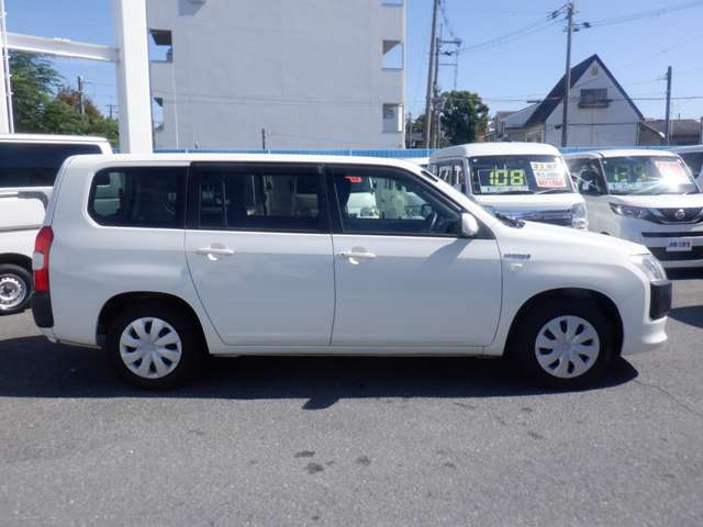Toyota Probox Van 11