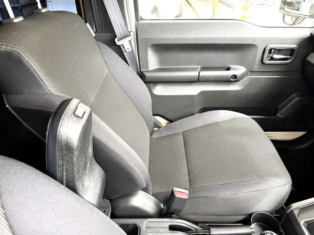Suzuki Jimny Nomade 11