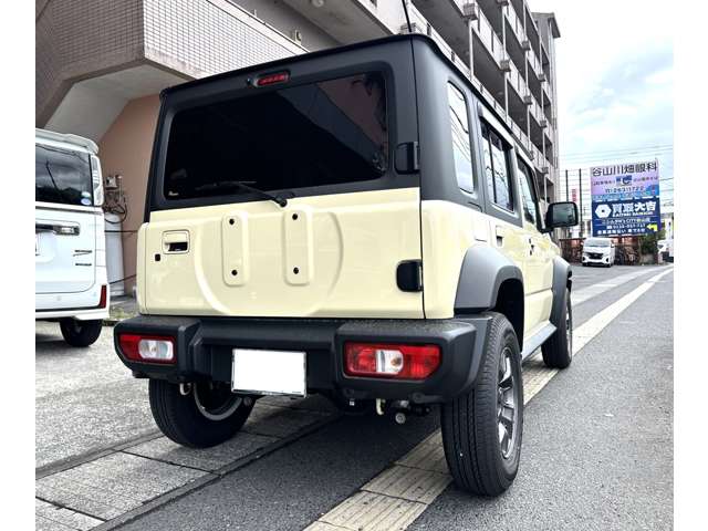 Suzuki Jimny Nomade 5
