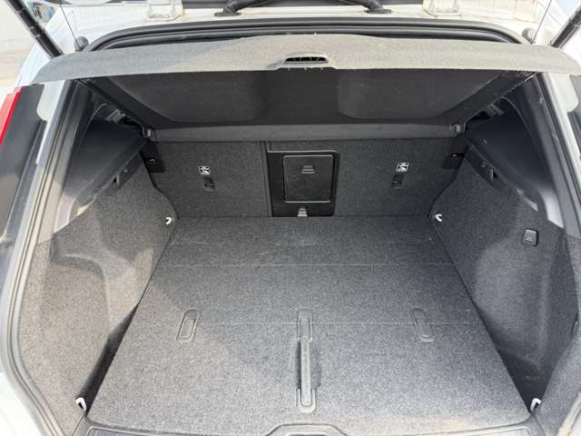 Volvo XC40 7