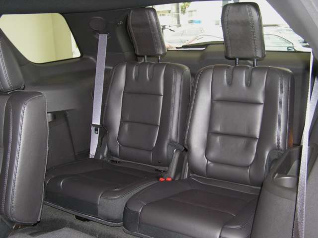 Ford Explorer 12