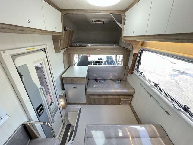 Toyota Camroad 9