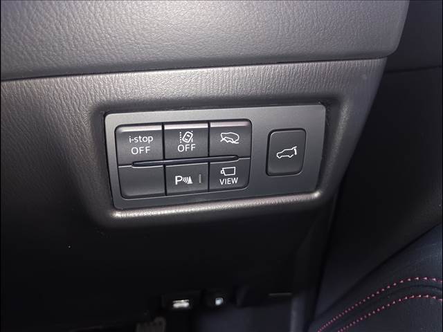 Mazda CX-8 10