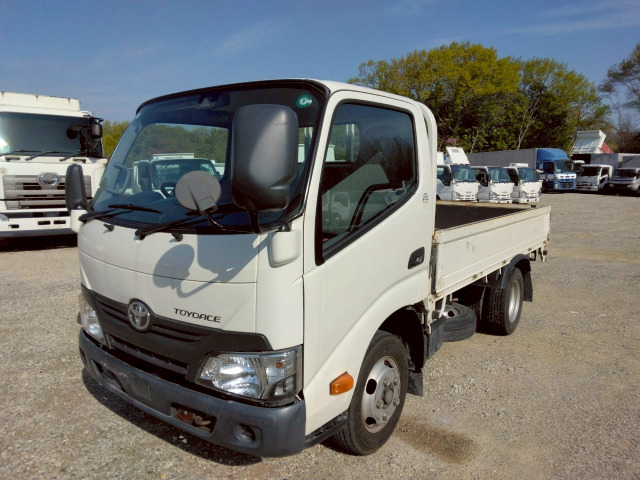 Toyota Toyoace 3