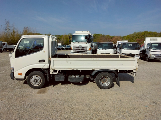Toyota Toyoace 4