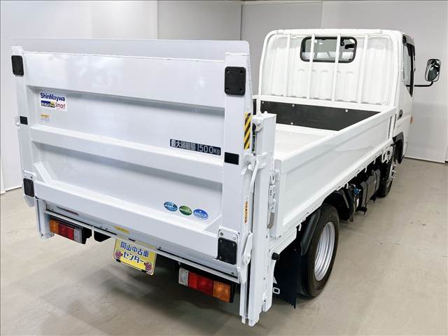 Mitsubishi Fuso Canter 3