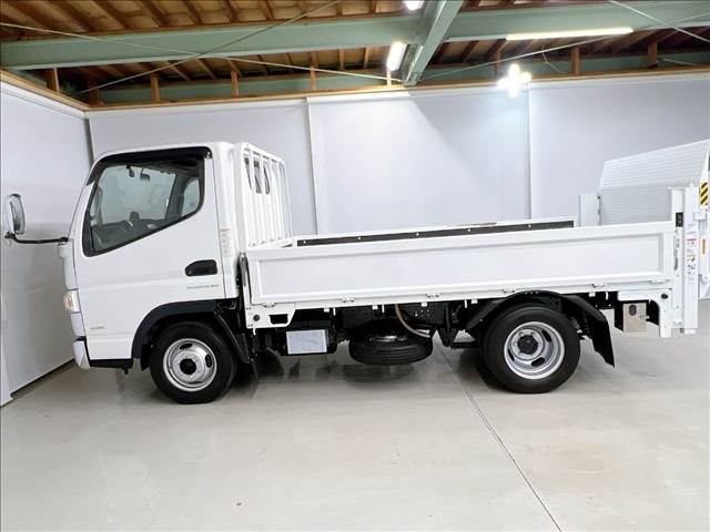 Mitsubishi Fuso Canter 8