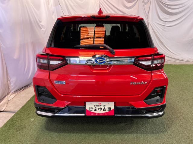Daihatsu Rocky 6