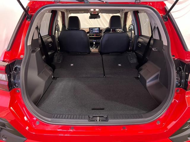 Daihatsu Rocky 8