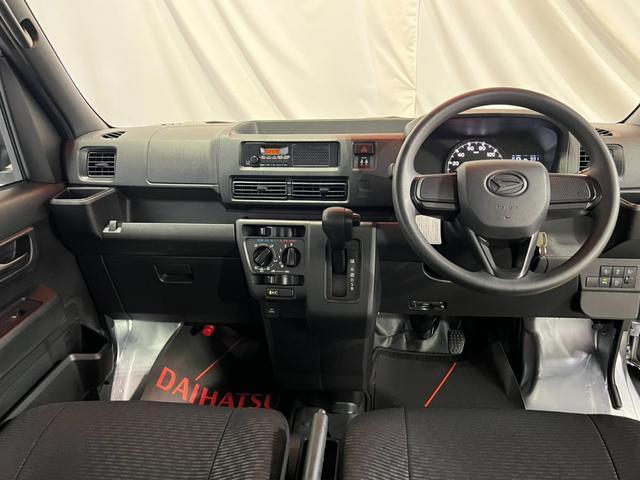Daihatsu Hijet Deck Van 12
