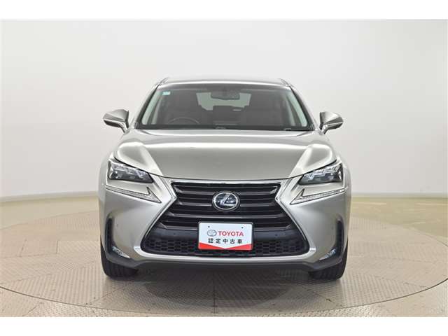 Lexus NX 2