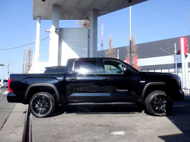 Toyota Tundra 6