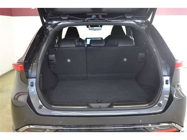 Toyota Harrier 9
