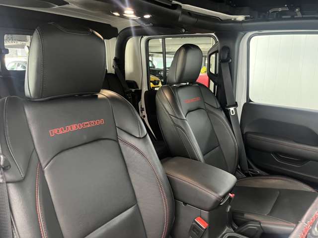 Jeep Gladiator 10