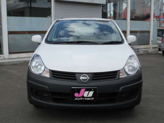 Nissan AD 6