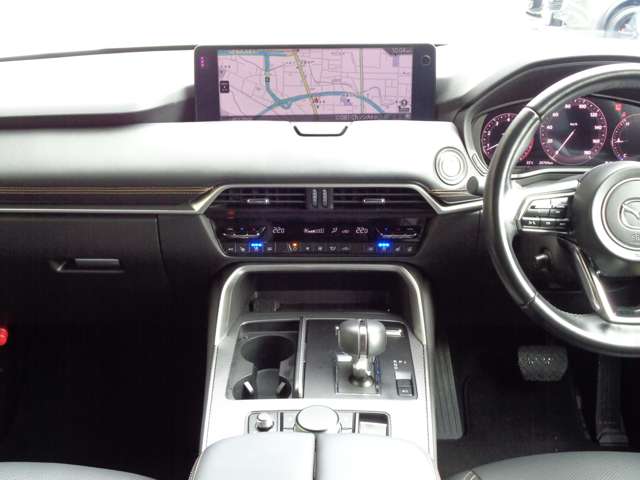 Mazda CX-60 11