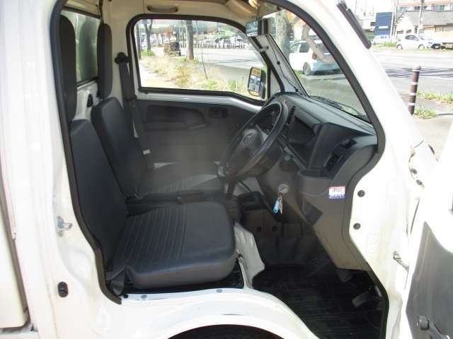 Daihatsu Hijet Truck 9