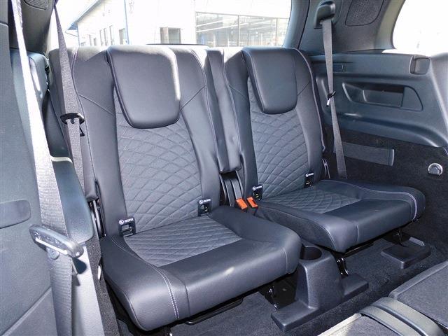 Mercedes-Benz GLB 7