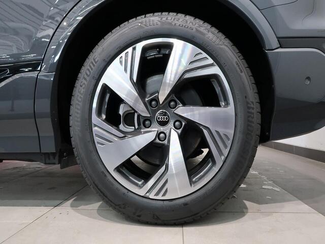 Audi Q6 e-tron 7