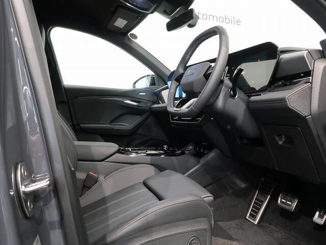 Audi Q6 e-tron 8