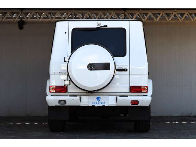 Mercedes-Benz G-Class 4