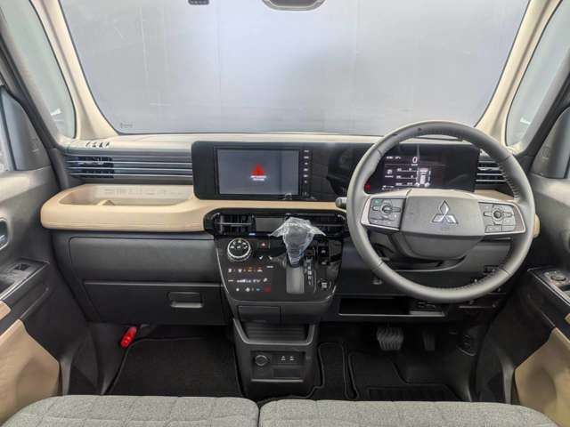 Mitsubishi Delica Mini 5