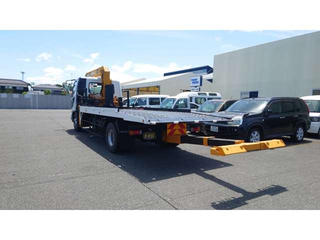 Mitsubishi Fuso Fighter 9