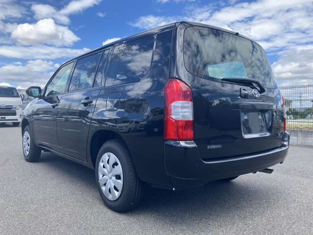 Toyota Probox Van 12